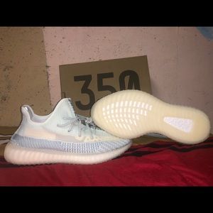 Yeezy Boost 350 V2 Cloud white (non-reflective)